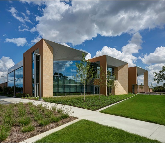 Building Exterior Front Left